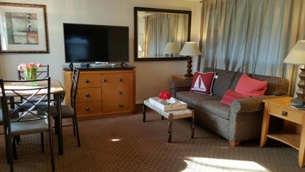 Starlight Lodge Cape Cod image 16