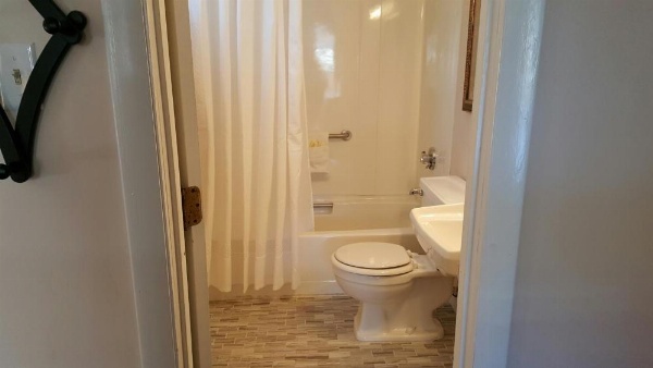 Starlight Lodge Cape Cod image 28