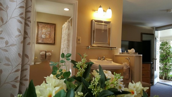 Starlight Lodge Cape Cod image 6